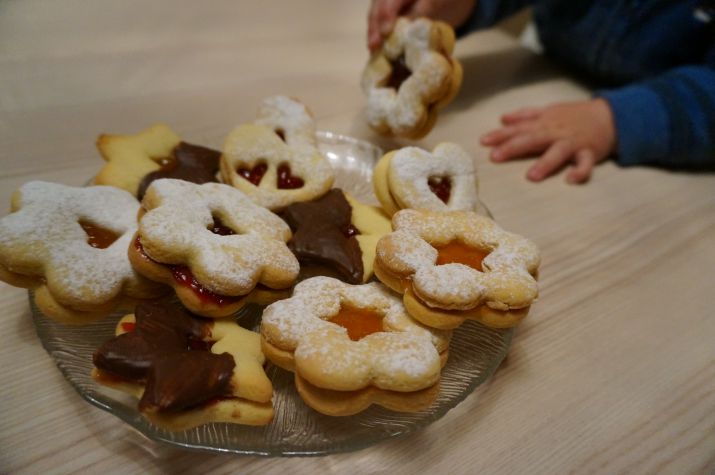 Grüße aus der Weihnachtsbäckerei: Spitzbuben  Moosbachhof