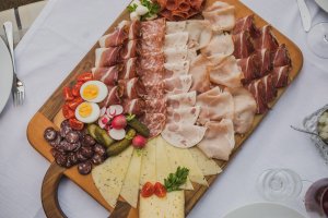 Starten Sie entspannt in Ihren Urlaubstag. Genießen Sie das Bauernhoffrühstück bei uns.